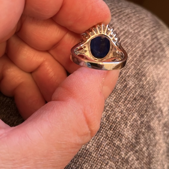 Vintage Avon Majestic Faux Sapphire & Diamond Cocktail Ring - Picture 7 of 7